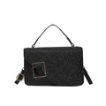 Borsa nera da donna con patta glitterata e chiusura dorata su sfondo bianco - Nero