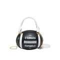 Bolso de mano minimalista con forma de rugby en cuero negro con asas blancas y cadena oro - Negro