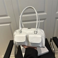 Bolso de hombro minimalista de cuero sintético blanco con bolsillos dobles y herrajes plata - Blanco