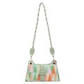 Borsa sottobraccio donna con motivo patchwork geometrico e tracolla verde arricciata - Verde