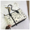 Graffiti printed tote bag in cream and black leather with artistic street style letters - No Pendant / Black