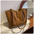 Borsa tote minimalista in pelle opaca marrone con doppi manici per uso quotidiano - Cachi