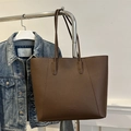 Bolso tote retro grande de cuero granulado marrón oscuro con correa de hombro - Marrón
