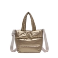 Gesteppte goldene Puffer-Handtasche mit glänzendem Finish und verstellbarem Schultergurt - Gold