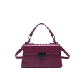 Borsa a mano viola scuro con trama a coccodrillo, chiusura metallica e tracolla chic - Rosso