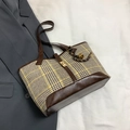 Retro houndstooth tote bag with brown leather straps and gold twist lock for daily commute - Khaki With Pendant