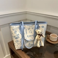 Grand sac cabas en cuir crème avec imprimés graffiti bleus et pendentif ours mignon - Avec Pendentif / Bleu