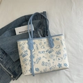 Off-white tote bag with blue bear graffiti prints and light blue contrast handles - Without Pendant / Blue