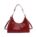 Borsa hobo rossa lucida a mezzaluna con dettagli dorati e tracolla regolabile - Rosso senza ciondolo