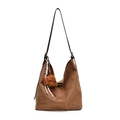 Bruine suède hobo-tas met pluche hondenbedel en geweven riem voor de herfstmode - Khaki zonder Bedel