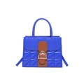 Borsa a mano trapuntata blu con fibbia a ferro di cavallo dorata e dettaglio marrone - Blu