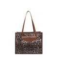 Borsa tote leopardata con finiture in pelle marrone e tasca frontale con zip dorata - Marrone
