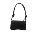 Bolso de hombro moderno de cuero negro mate con solapa asimétrica y correa con nudos - Negro