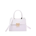 Sac à main blanc à texture crocodile avec un grand fermoir carré en métal doré - Blanc