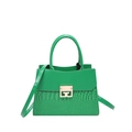 Sac à main vert avec texture motif crocodile et fermoir métallique carré doré - Vert