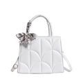 Borsa tote trapuntata bianca in ecopelle con foulard decorativo e tracolla rimovibile - Bianco