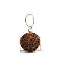 Sphärische Abendtasche mit Leopardenmuster, goldener Strass-Griff und feiner Kette - Braun
