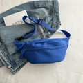 Minimalist royal blue nylon crossbody bag with adjustable strap and textured fabric - Blue