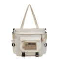 Japanische Umhängetasche aus Nylon in Creme mit mehreren Taschen und Schnallen - Weiß