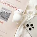 Dettaglio del supporto per telefono in silicone bianco a forma di gatto morbido - Gatto Giallo e Bianco