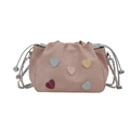 Rosa Kordelzug-Beuteltasche mit bunten Herz-Leder-Patches und silberner Kette - PU / Rosa