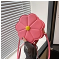 Rosa blumenförmige Umhängetasche aus PU-Leder mit Schultergurt und Blütendetails - Rosa