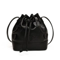 Sac seau plissé noir avec cordon de serrage, patchs cœur et fines bandoulières - Noir