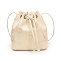 Sac seau blanc crème à cordon avec écussons cœur décoratifs et texture en cuir PU - Blanc
