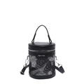 Borsa a secchiello nera con ricamo a farfalla argento e tracolla regolabile trendy - Nero Argento