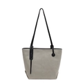 Bolso saco minimalista de lona con correas de cuero negro sobre un fondo blanco puro - Negro