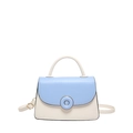 Bolso bandolera cuadrado pequeño en cuero patchwork blanco roto y azul cielo suave - Contraste de Azul y Blanco