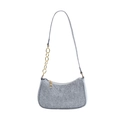 Dunkelgraue Filz-Baguette-Tasche mit V-Nähten und goldener Metallkette als Riemen - Grau