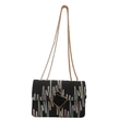 Borsa a tracolla nera con catena, ricamo a zigzag colorato e fibbia dorata moda - Nero