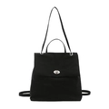 Minimalistische schwarze Handtasche mit silbernem Drehverschluss und Griff auf Weiß - Schwarz