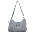Sac fourre-tout gris-bleu minimaliste avec texture froncée et nœuds pour le quotidien - Argenté