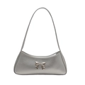 Bolso de hombro plateado con lazo metálico y diseño moderno minimalista de moda - Plateado