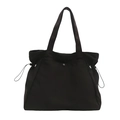 Minimalistische zwarte nylon tote bag met trekkoord en metalen kliksluiting voor werk - Zwart