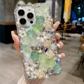 Dettaglio custodia iPhone di lusso con fiori 3D in resina, perle e strass scintillanti - Verde Reso Acrilico / Phone 7/8/SE 2020