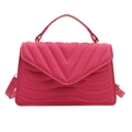 Quilted crossbody bag in rose pink leather with golden chain and V-shaped pattern - Pink