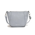 Bolso tipo cubo azul claro minimalista en cuero sintético con herrajes plateados - Azul