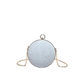 Pochette de soirée ronde argentée plissée avec cadre doré et bandoulière chaîne - Bleu