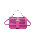 Mini Umhängetasche in Magenta mit Glitzer-Pailletten und goldener Metallschnalle - Fuchsia