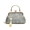 Elegante blauwe zijden handtas met goud borduurwerk en metalen kettingriem - Blauw