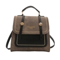 Borsa a mano vintage marrone e nera con borchie dorate e spallacci per zainetto - Cachi
