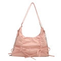 Rosa Schultertasche mit dekorativen Schleifen, Falten und silberner Gliederkette - Rosa