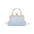 Borsa da sera plissettata celeste con manico in metallo dorato e chiusura classica a scatto - Blu