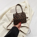 Brown vintage messenger bag with floral pattern print and golden metallic clasp - Brown