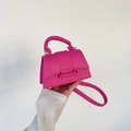 Mini borsa a clessidra in pelle martellata rosa acceso con hardware dorato e tracolla - Rosa Rosso
