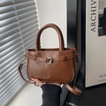Borsa a mano retrò in finta pelle marrone con fibbie e tracolla regolabile - Marrone
