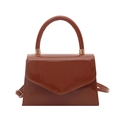 Borsa a mano classica in vernice color caramello con manico e hardware dorato metallico - Marrone